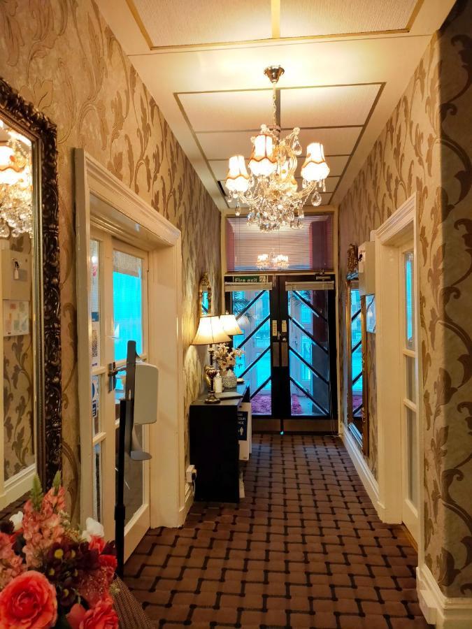 Hotel Babylon 黑潭 外观 照片