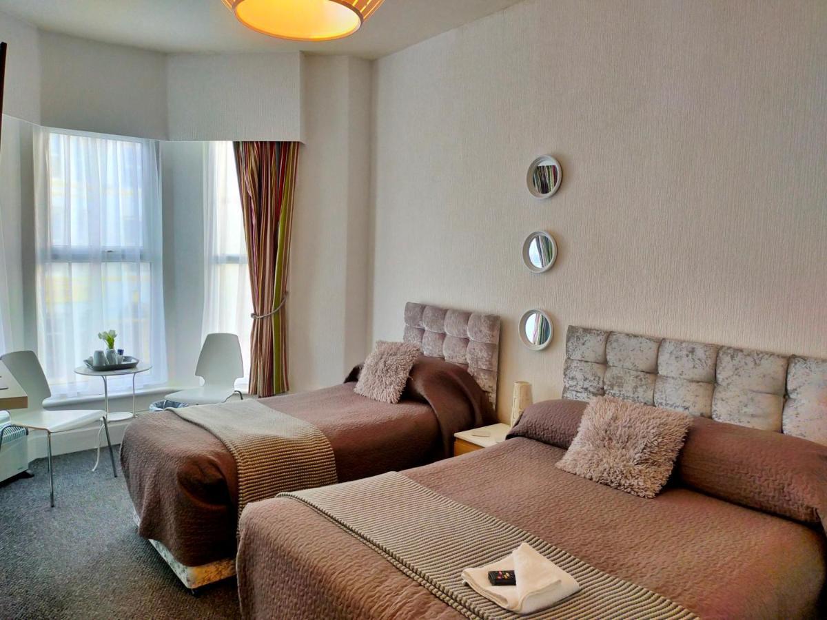 Hotel Babylon 黑潭 外观 照片